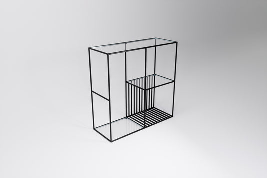 Hatton Console (2x2)