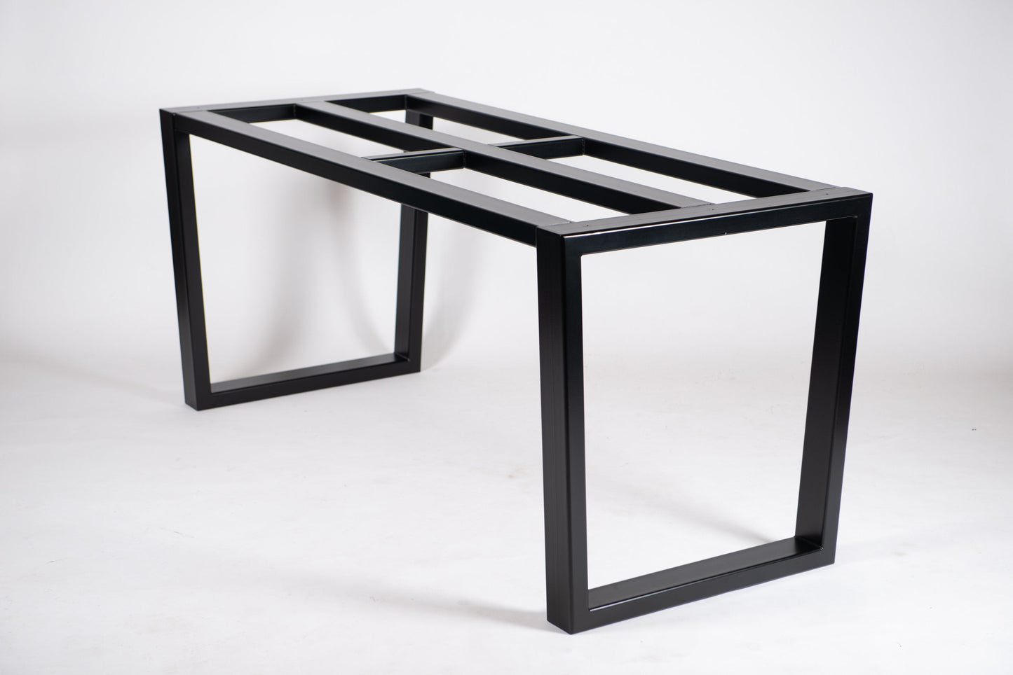 Metal Table base for heavy quartz top